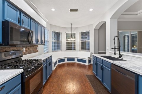 House in Sarasota, Florida 4 bedrooms, 219.44 sq.m. № 2145425 - photo 26