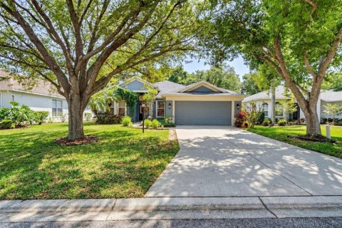 House in Sarasota, Florida 4 bedrooms, 219.44 sq.m. № 2145425