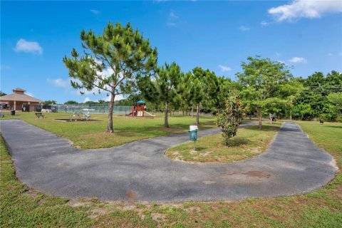 Villa ou maison à vendre à Kissimmee, Floride: 3 chambres, 128.3 m2 № 2096363 - photo 30