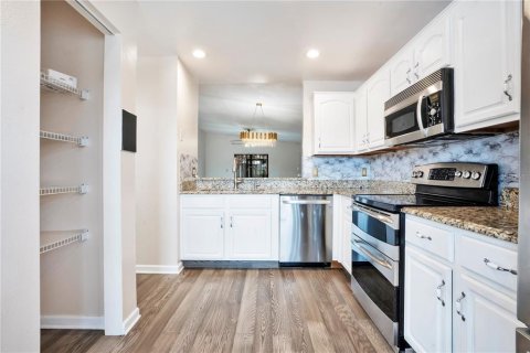 Villa ou maison à vendre à Kissimmee, Floride: 3 chambres, 128.3 m2 № 2096363 - photo 13