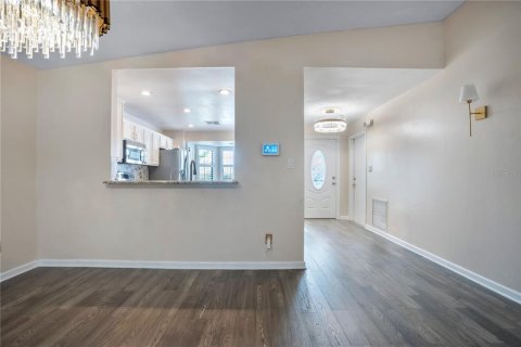 Villa ou maison à vendre à Kissimmee, Floride: 3 chambres, 128.3 m2 № 2096363 - photo 12
