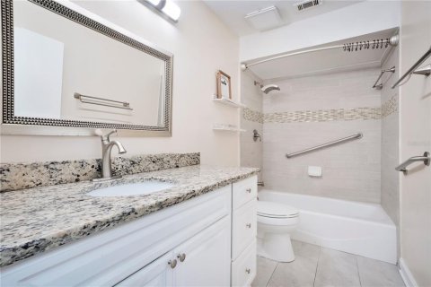 Villa ou maison à vendre à Kissimmee, Floride: 3 chambres, 128.3 m2 № 2096363 - photo 23