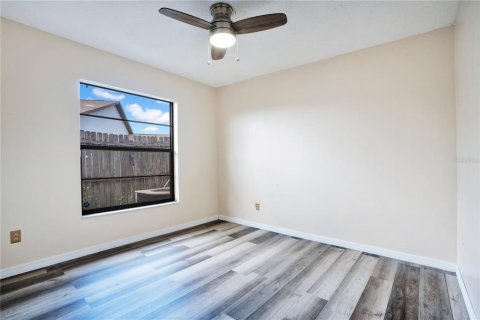Villa ou maison à vendre à Kissimmee, Floride: 3 chambres, 128.3 m2 № 2096363 - photo 21