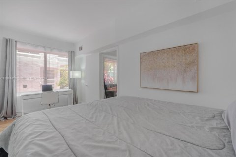 Condominio en venta en Miami Beach, Florida, 1 dormitorio, 48.31 m2 № 1784022 - foto 5