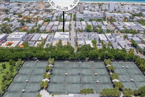 Condominio en venta en Miami Beach, Florida, 1 dormitorio, 48.31 m2 № 1784022 - foto 4
