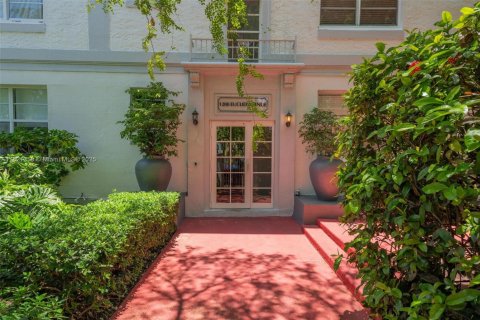 Condominio en venta en Miami Beach, Florida, 1 dormitorio, 48.31 m2 № 1784022 - foto 17