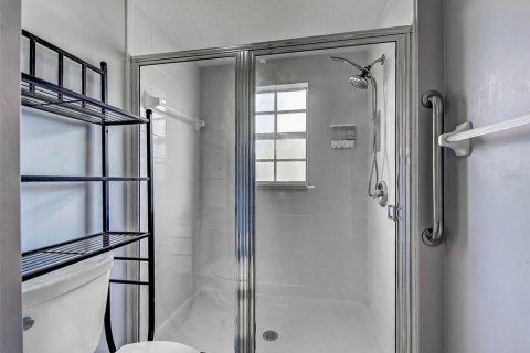 Copropriété à vendre à Venice, Floride: 2 chambres, 118.91 m2 № 2142185 - photo 25