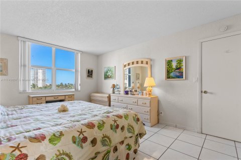 Condominio en venta en Pompano Beach, Florida, 1 dormitorio, 68.56 m2 № 1992765 - foto 14