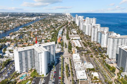 Condominio en venta en Fort Lauderdale, Florida, 2 dormitorios, 104.05 m2 № 929865 - foto 1