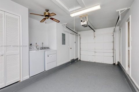 Купить виллу или дом в Корал-Спрингс, Флорида 3 спальни, 122.35м2, № 2024234 - фото 13