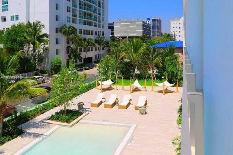 Condominio en venta en Miami, Florida, 2 dormitorios, 84.73 m2 № 1956175 - foto 18
