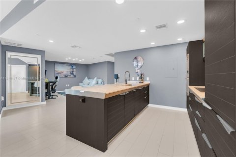 Купить кондоминиум в Майами, Флорида 2 спальни, 139.35м2, № 1970109 - фото 5