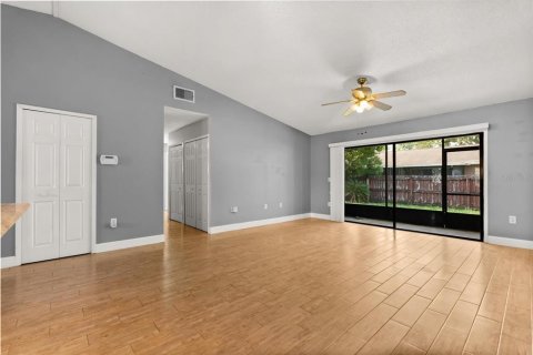 Casa en alquiler en Orlando, Florida, 3 dormitorios, 138.24 m2 № 1902629 - foto 6