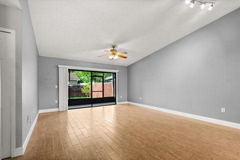 Casa en alquiler en Orlando, Florida, 3 dormitorios, 138.24 m2 № 1902629 - foto 5