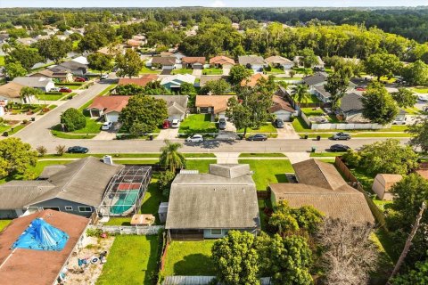 Casa en alquiler en Orlando, Florida, 3 dormitorios, 138.24 m2 № 1902629 - foto 29