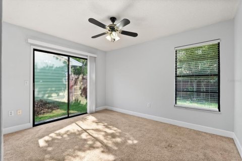 Casa en alquiler en Orlando, Florida, 3 dormitorios, 138.24 m2 № 1902629 - foto 11