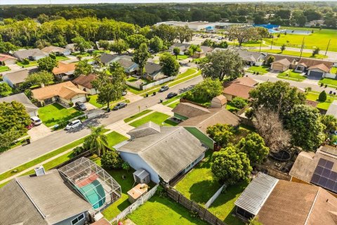 Casa en alquiler en Orlando, Florida, 3 dormitorios, 138.24 m2 № 1902629 - foto 25