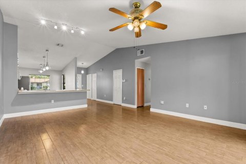 Casa en alquiler en Orlando, Florida, 3 dormitorios, 138.24 m2 № 1902629 - foto 4