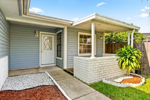 Casa en alquiler en Orlando, Florida, 3 dormitorios, 138.24 m2 № 1902629 - foto 3