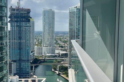Copropriété à vendre à Miami, Floride: 1 chambre, 77.39 m2 № 2052375 - photo 2