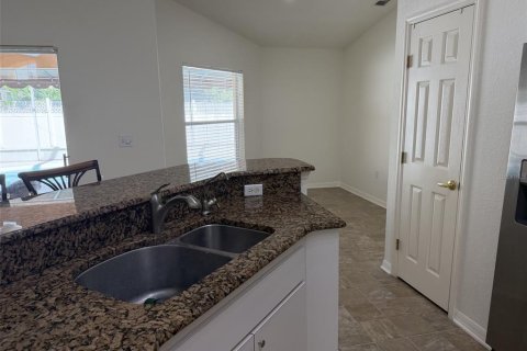 Casa en venta en Winter Haven, Florida, 3 dormitorios, 175.4 m2 № 2388289 - foto 11