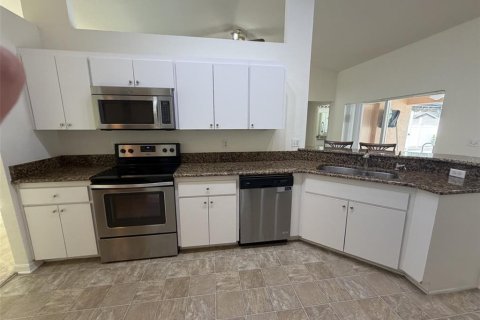 Casa en venta en Winter Haven, Florida, 3 dormitorios, 175.4 m2 № 2388289 - foto 10