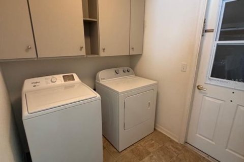 Casa en venta en Winter Haven, Florida, 3 dormitorios, 175.4 m2 № 2388289 - foto 23