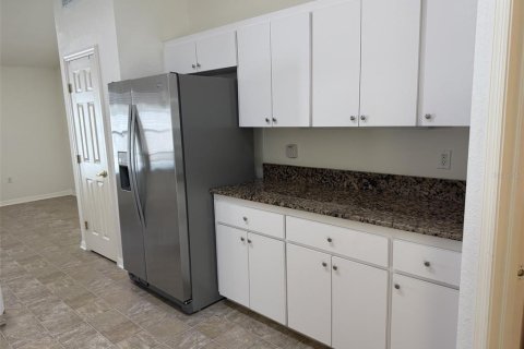 Casa en venta en Winter Haven, Florida, 3 dormitorios, 175.4 m2 № 2388289 - foto 9