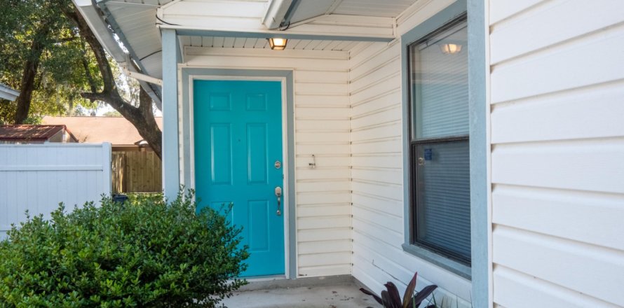 House in Jacksonville, Florida 3 bedrooms, 114.08 sq.m. № 772864