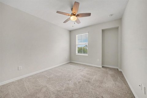 Touwnhouse à vendre à Kissimmee, Floride: 3 chambres, 148.92 m2 № 2295195 - photo 10