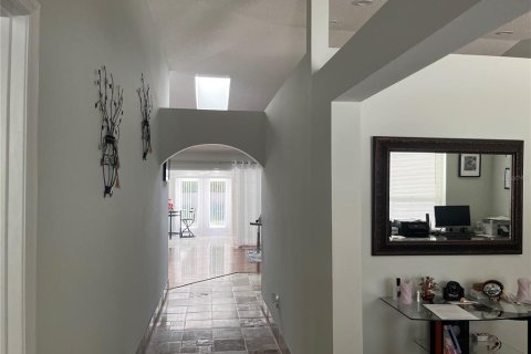Casa en venta en Port Orange, Florida, 4 dormitorios, 184.5 m2 № 1847054 - foto 4