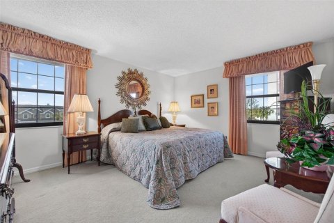 Condo in Clearwater, Florida, 4 bedrooms  № 2155653 - photo 11