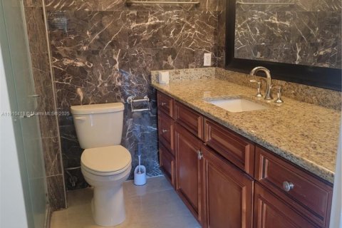 House in Vero Beach, Florida 5 bedrooms, 367.89 sq.m. № 1967464 - photo 26