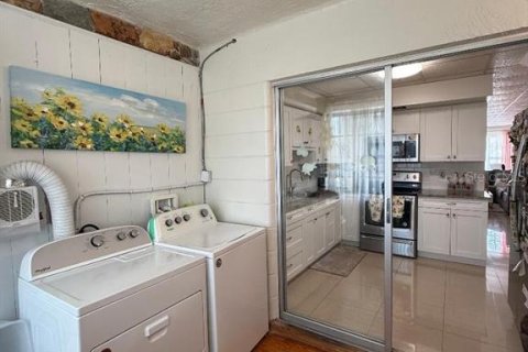 Copropriété à vendre à Kenneth City, Floride: 2 chambres, 77.57 m2 № 1774942 - photo 25