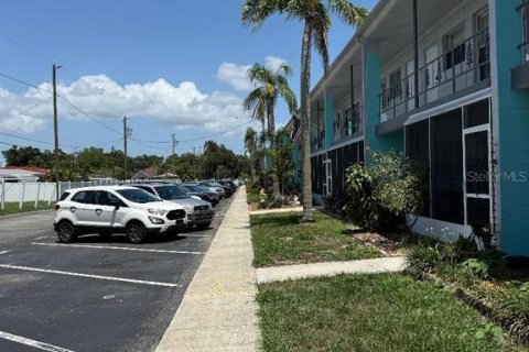 Copropriété à vendre à Kenneth City, Floride: 2 chambres, 77.57 m2 № 1774942 - photo 27