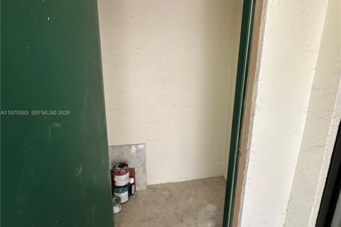 Condominio en venta en Hollywood, Florida, 2 dormitorios, 98.48 m2 № 2031507 - foto 11