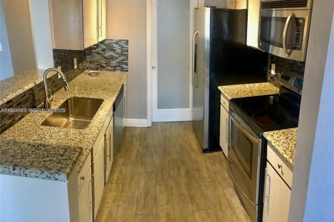 Condominio en venta en Oakland Park, Florida, 2 dormitorios, 116.69 m2 № 1993188 - foto 3