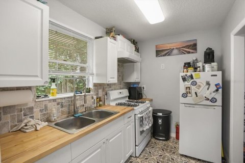 Casa en venta en Orlando, Florida, 4 dormitorios, 220.92 m2 № 2215539 - foto 21