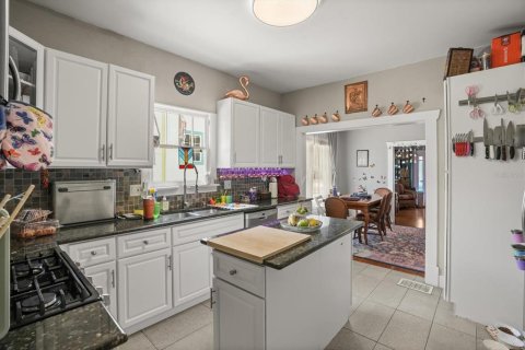 Casa en venta en Orlando, Florida, 4 dormitorios, 220.92 m2 № 2215539 - foto 6