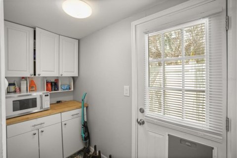 Casa en venta en Orlando, Florida, 4 dormitorios, 220.92 m2 № 2215539 - foto 18
