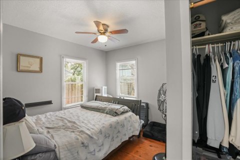 Casa en venta en Orlando, Florida, 4 dormitorios, 220.92 m2 № 2215539 - foto 12
