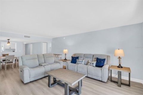 Copropriété à vendre à South Pasadena, Floride: 2 chambres, 137.5 m2 № 2334049 - photo 23