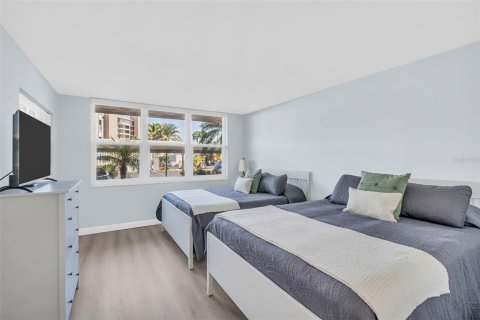 Copropriété à vendre à South Pasadena, Floride: 2 chambres, 137.5 m2 № 2334049 - photo 30