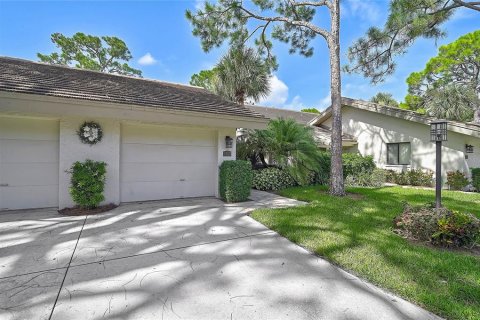 Condominio en venta en Sarasota, Florida, 2 dormitorios, 124.77 m2 № 2298376 - foto 2