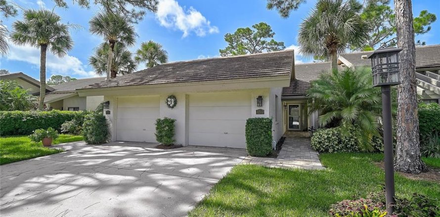 Condominio en Sarasota, Florida, 2 dormitorios  № 2298376