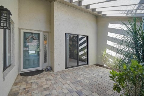 Condominio en venta en Sarasota, Florida, 2 dormitorios, 124.77 m2 № 2298376 - foto 5