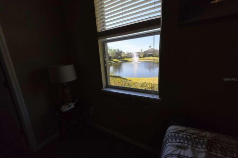 House in Sarasota, Florida 3 bedrooms, 164.44 sq.m. № 1640917 - photo 9