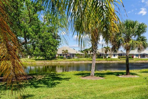 House in North Port, Florida 3 bedrooms, 154.31 sq.m. № 1603256 - photo 26