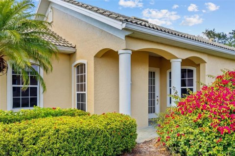 House in North Port, Florida 3 bedrooms, 154.31 sq.m. № 1603256 - photo 2
