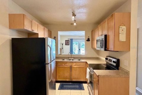 Copropriété à vendre à Saint Petersburg, Floride: 2 chambres, 94.95 m2 № 2351841 - photo 3